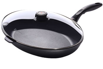 Сковорода Standard SWISS DIAMOND овальной формы c крышкой 26*38см